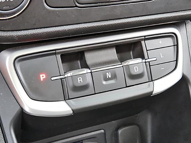 2023 GMC Terrain Vehicle Photo in TREVOSE, PA 19053-4984