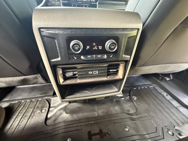 2024 GMC HUMMER EV SUV Vehicle Photo in LEOMINSTER, MA 01453-2952