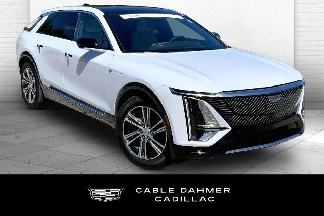 2026 Cadillac LYRIQ Vehicle Photo in KANSAS CITY, MO 64114-4545