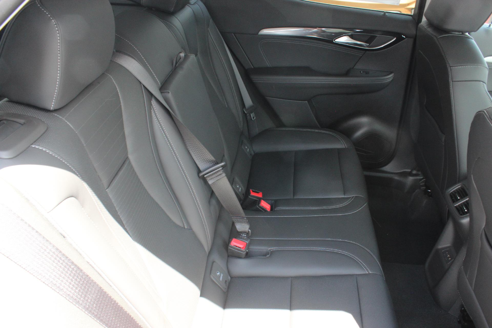 2025 Buick Envision Vehicle Photo in AURORA, CO 80012-4011