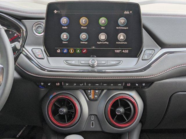 2025 Chevrolet Blazer Vehicle Photo in BRUNSWICK, GA 31525-1881