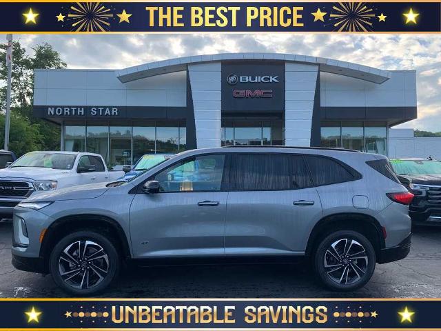2025 Buick Enclave Vehicle Photo in ZELIENOPLE, PA 16063-2910