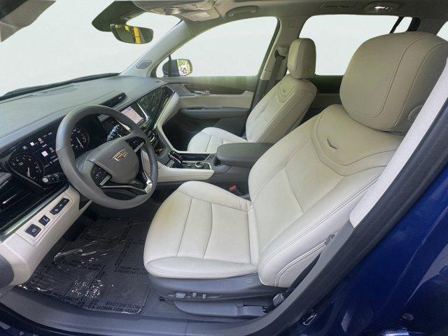 2024 Cadillac XT6 Vehicle Photo in LEOMINSTER, MA 01453-2952