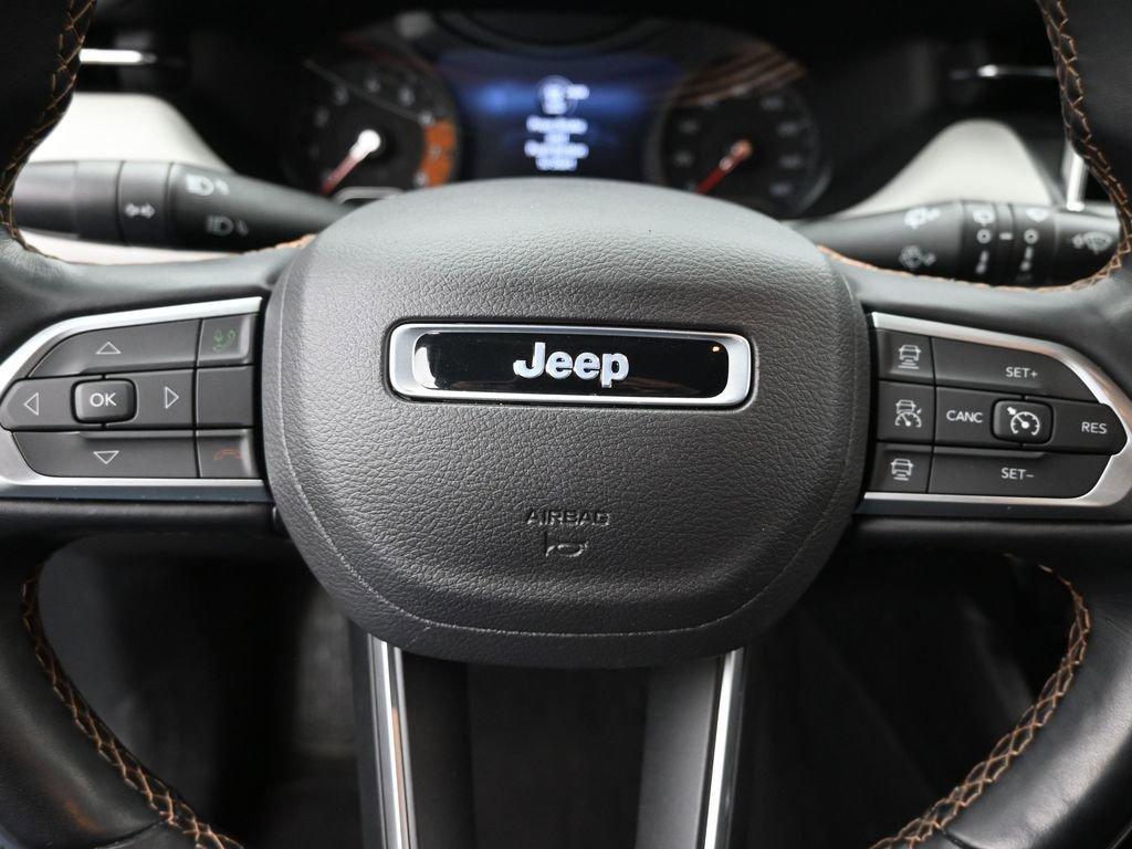 2022 Jeep Compass Vehicle Photo in Cedar Rapids, IA 52402