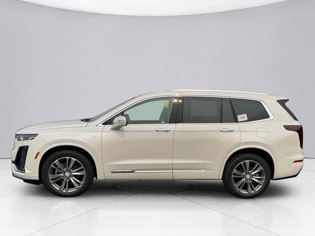 2025 Cadillac XT6 Vehicle Photo in LEOMINSTER, MA 01453-2952