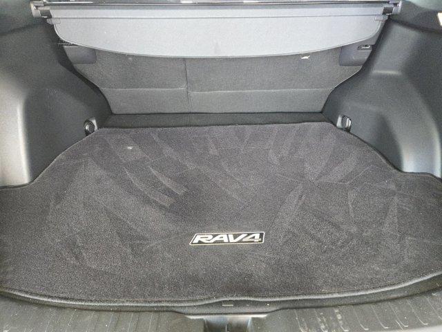 2019 Toyota RAV4 Vehicle Photo in Decatur, TX 76234