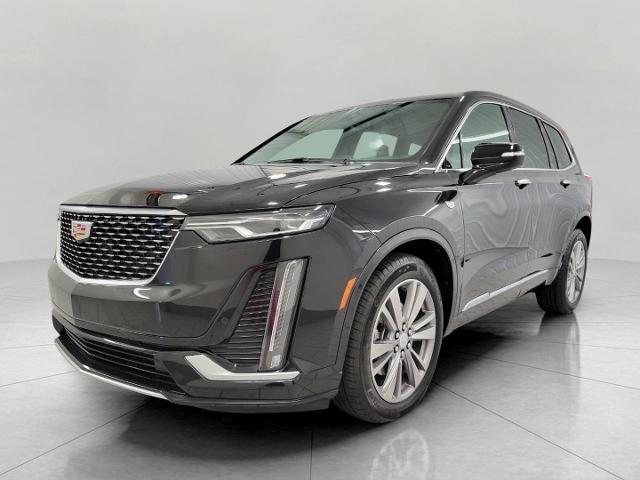2025 Cadillac XT6 Vehicle Photo in NEENAH, WI 54956-2243