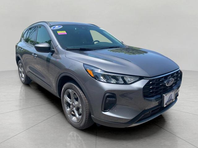 2025 Ford Escape Vehicle Photo in APPLETON, WI 54914-4656