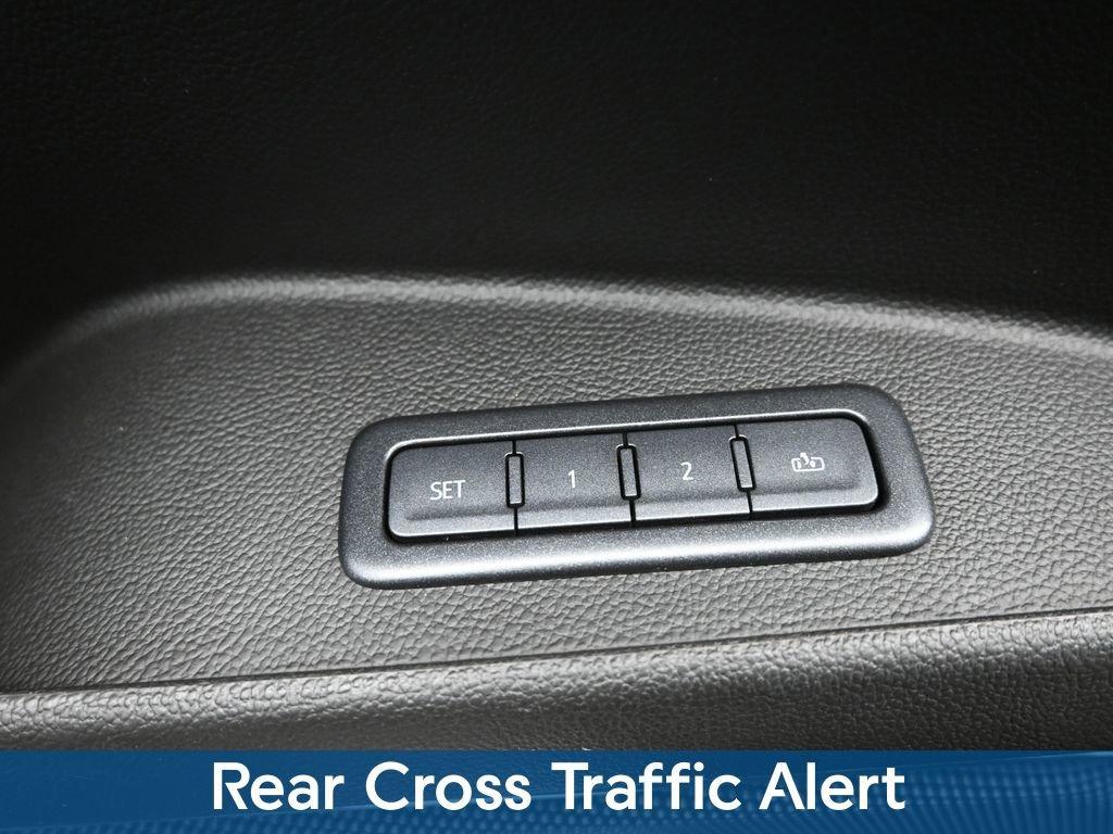 2019 Chevrolet Tahoe Vehicle Photo in Cedar Rapids, IA 52402