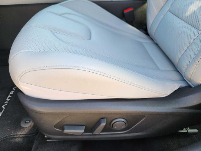 2025 Hyundai ELANTRA Vehicle Photo in DENTON, TX 76210-9321