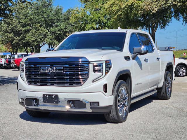2024 GMC Sierra 1500 Vehicle Photo in DENTON, TX 76210-9321