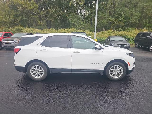 2022 Chevrolet Equinox Vehicle Photo in MOON TOWNSHIP, PA 15108-2571