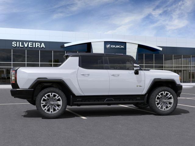 2025 GMC HUMMER EV Pickup Vehicle Photo in HEALDSBURG, CA 95448-3401