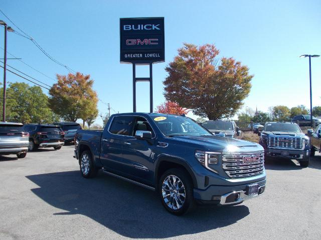 2024 GMC Sierra 1500 Vehicle Photo in LOWELL, MA 01852-4336