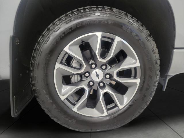 2024 Chevrolet Silverado 1500 Vehicle Photo in NEENAH, WI 54956-2243