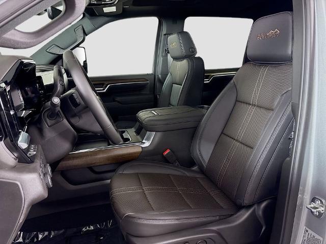 2025 Chevrolet Silverado 3500 HD Vehicle Photo in PUYALLUP, WA 98371-4149