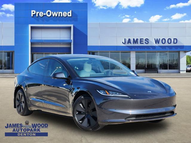 2025 Tesla Model 3 Vehicle Photo in DENTON, TX 76210-9321