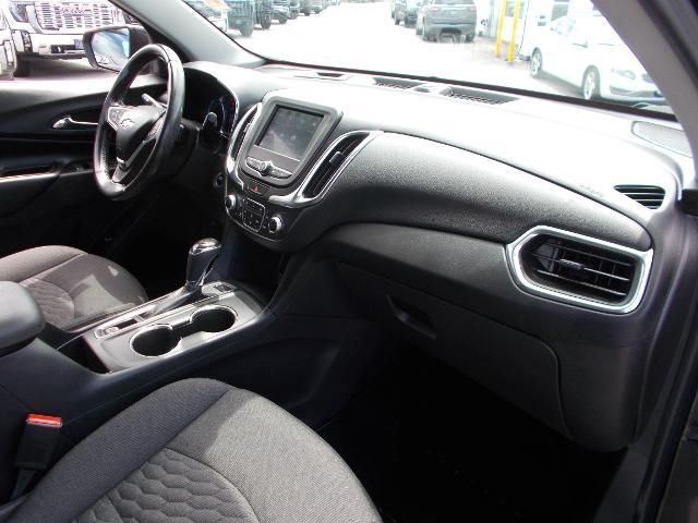 2020 Chevrolet Equinox Vehicle Photo in LOWELL, MA 01852-4336