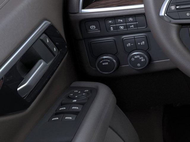 2025 Chevrolet Suburban Vehicle Photo in SELMA, TX 78154-1460