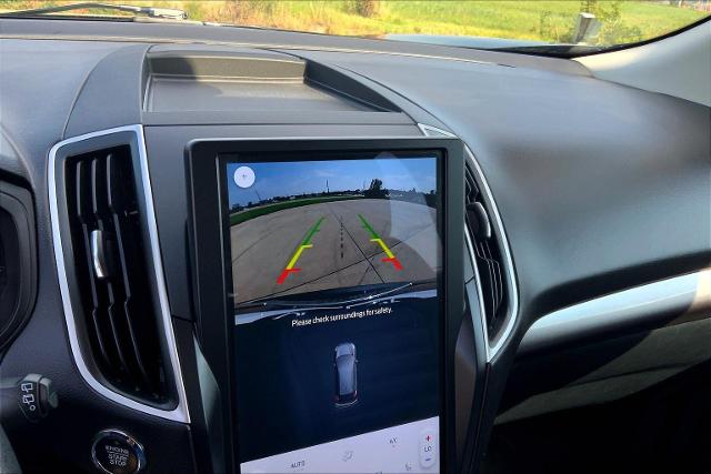 2024 Ford Edge Vehicle Photo in TOPEKA, KS 66609-0000