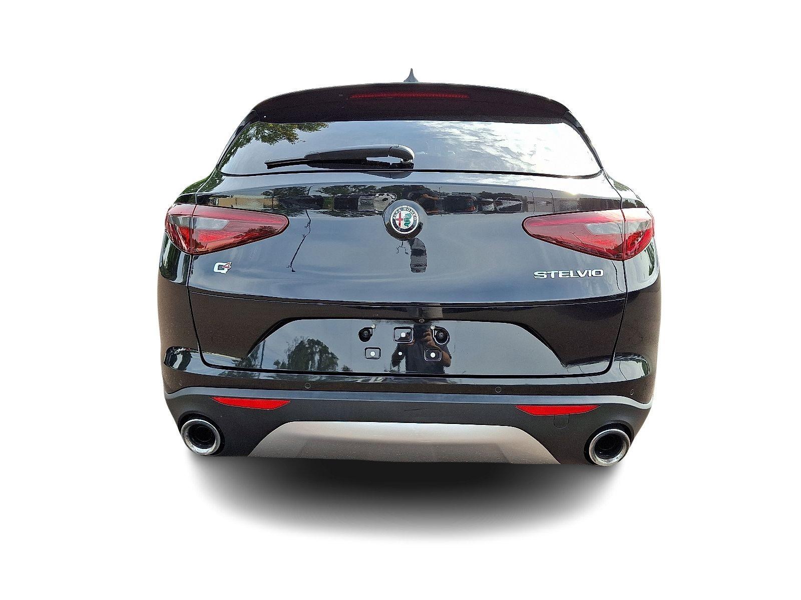 2018 Alfa Romeo Stelvio Vehicle Photo in Willow Grove, PA 19090