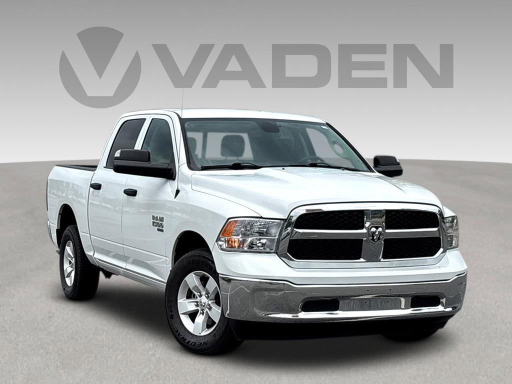 2023 Ram 1500 Classic Vehicle Photo in POOLER, GA 31322-3252
