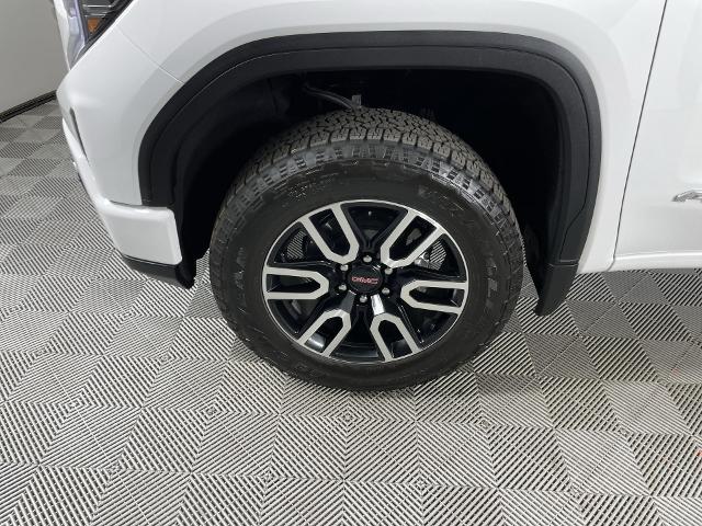 2025 GMC Sierra 1500 Vehicle Photo in GILBERT, AZ 85297-0402
