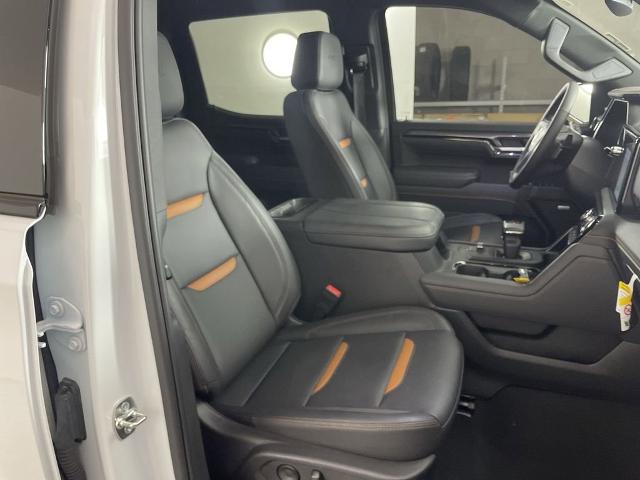 2025 GMC Sierra 1500 Vehicle Photo in GILBERT, AZ 85297-0402