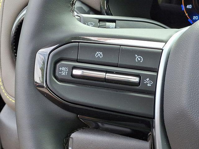 2025 Chevrolet Colorado Vehicle Photo in DANBURY, CT 06810-5034