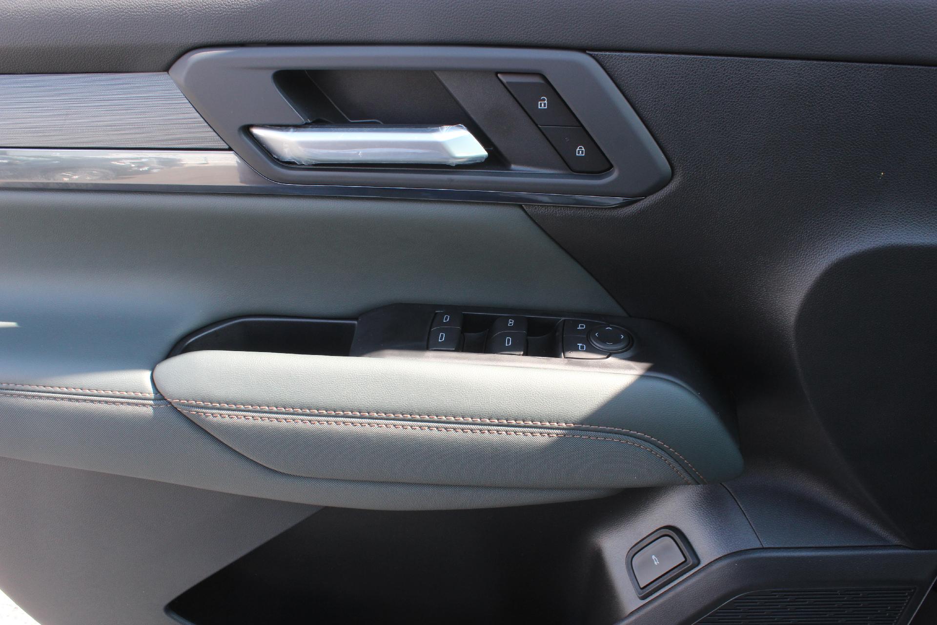 2026 GMC Terrain Vehicle Photo in AURORA, CO 80012-4011