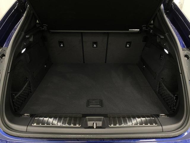 2024 Porsche Macan Vehicle Photo in Appleton, WI 54913