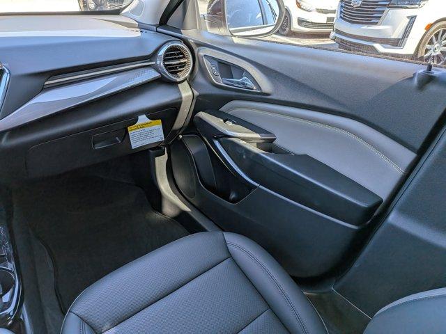2025 Chevrolet Trax Vehicle Photo in BRUNSWICK, GA 31525-1881
