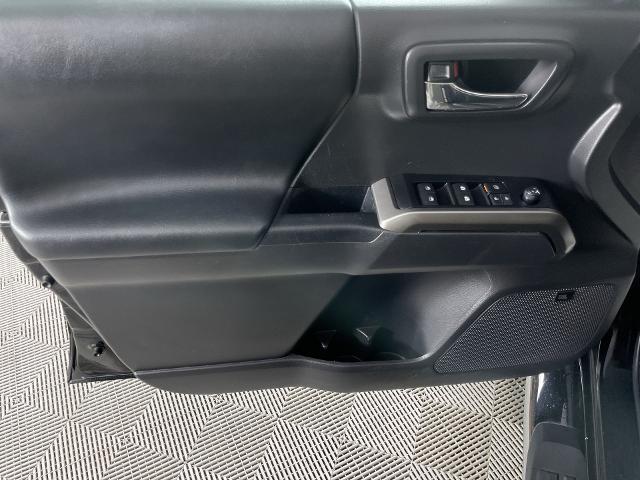 2022 Toyota Tacoma Vehicle Photo in GILBERT, AZ 85297-0402