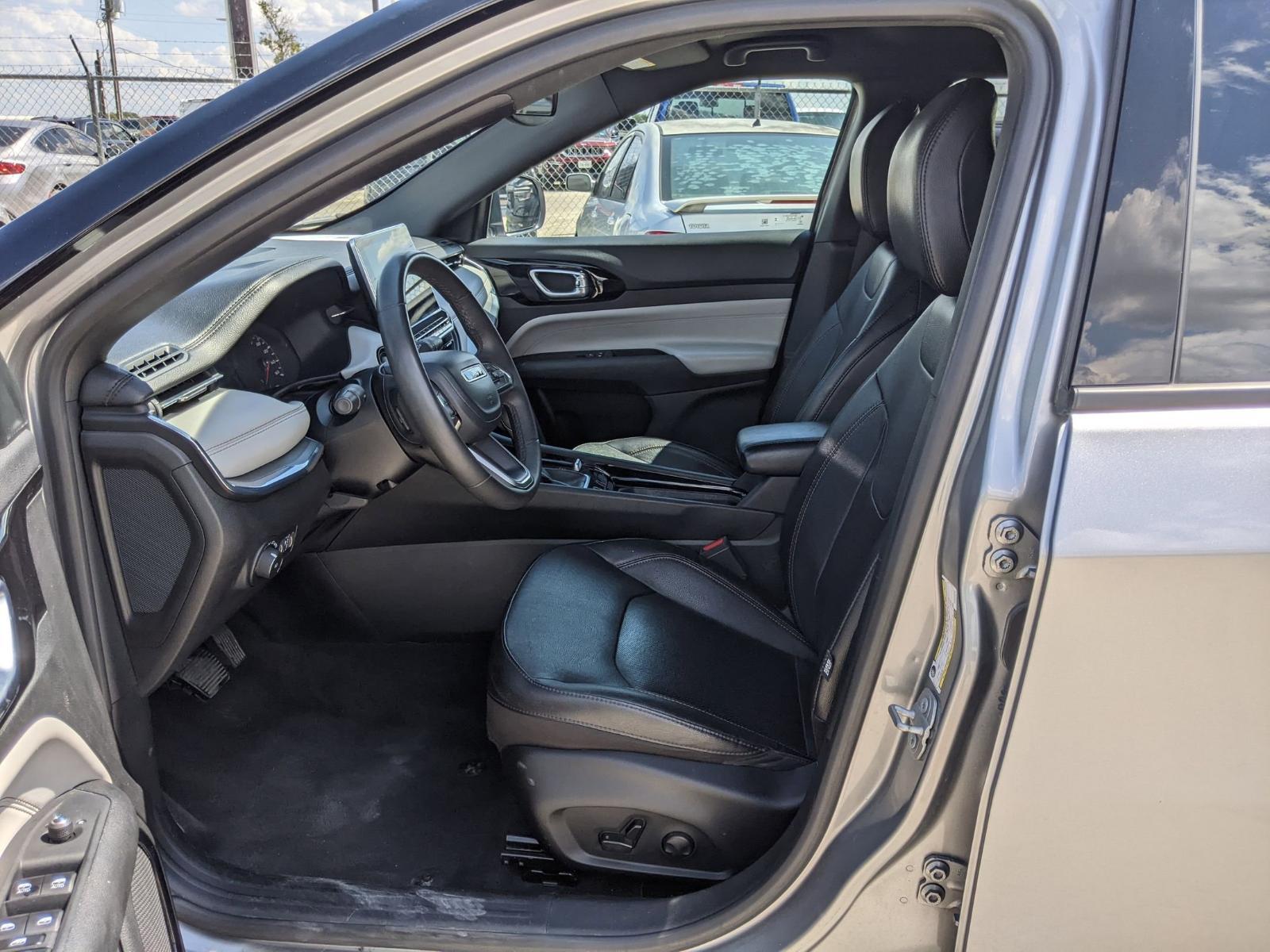 2023 Jeep Compass Vehicle Photo in Seguin, TX 78155