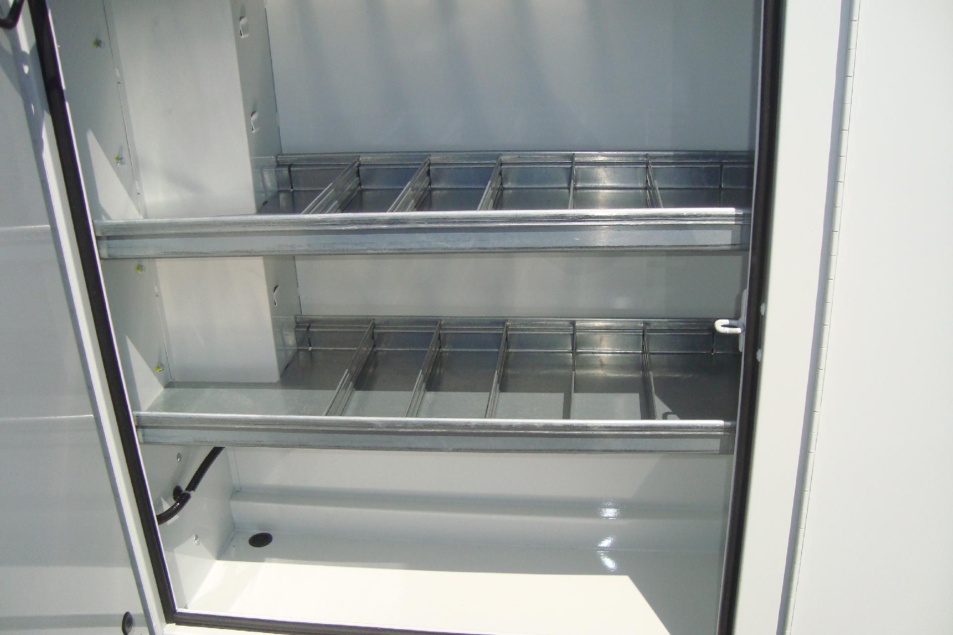 2025 GMC Savana Commercial Cutaway Vehicle Photo in PORTSMOUTH, NH 03801-4196