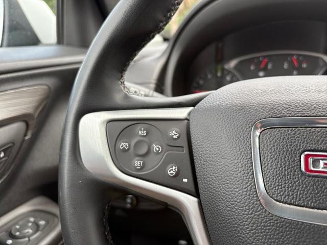 2023 GMC Terrain Vehicle Photo in Savannah, GA 31419