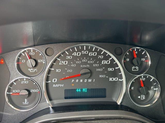 2025 Chevrolet Express Cargo 2500 Vehicle Photo in SAINT CLAIRSVILLE, OH 43950-8512
