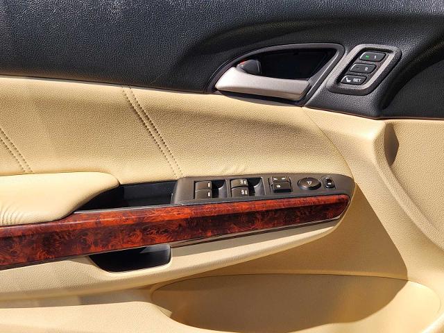 2012 Honda Crosstour Vehicle Photo in DENTON, TX 76210-9321