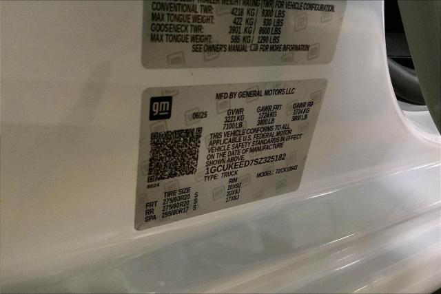 2025 Chevrolet Silverado 1500 Vehicle Photo in KANSAS CITY, MO 64114-4502