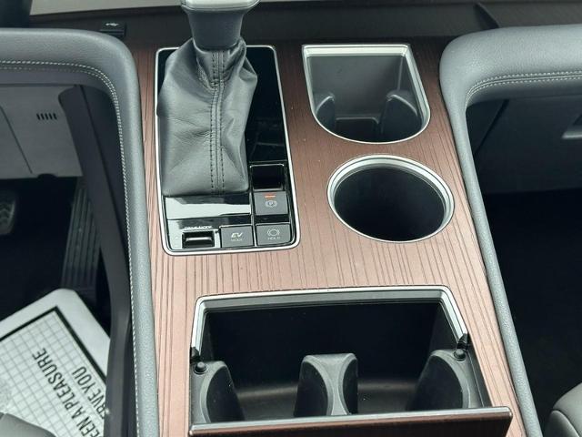 2022 Toyota Sienna Vehicle Photo in COLUMBIA, MO 65203-3903