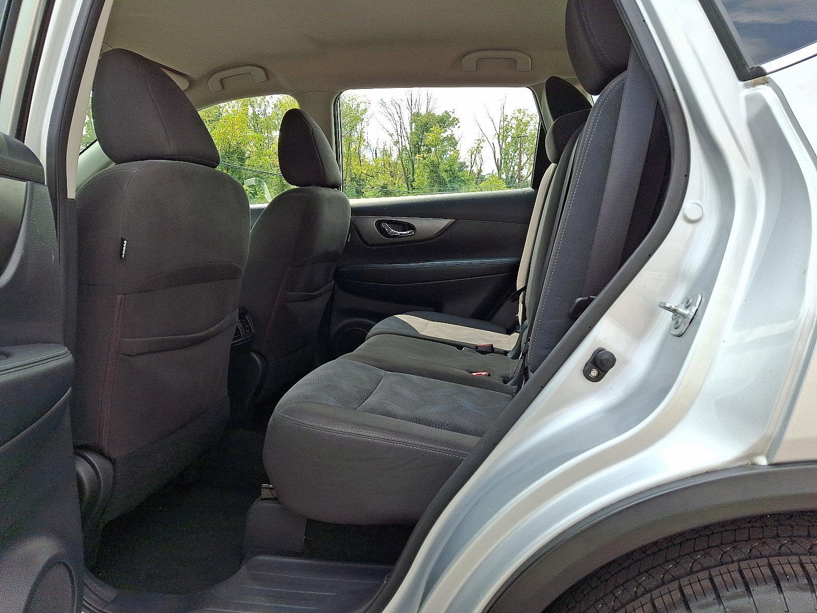 2016 Nissan Rogue Vehicle Photo in Harrisburg, PA 17111