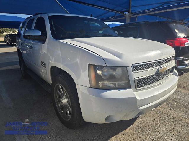 2011 Chevrolet Tahoe Vehicle Photo in DENTON, TX 76210-9321