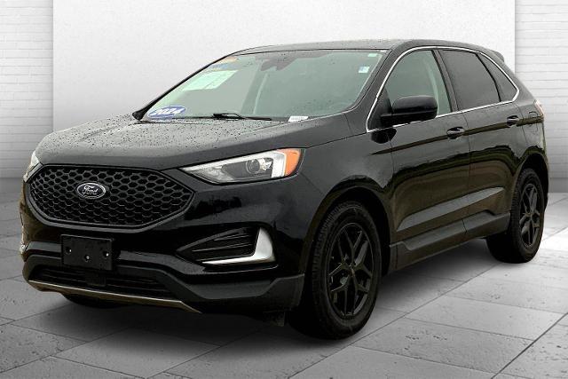 2024 Ford Edge Vehicle Photo in TOPEKA, KS 66609-0000