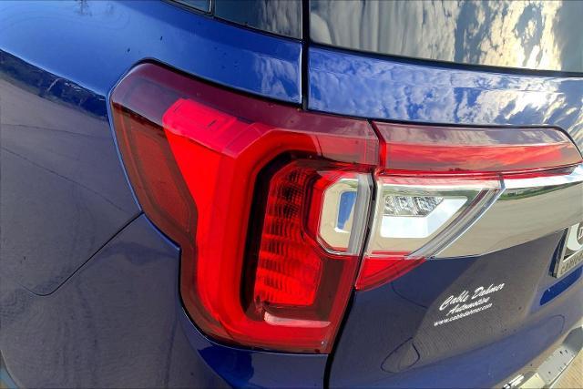 2023 GMC Acadia Vehicle Photo in TOPEKA, KS 66609-0000