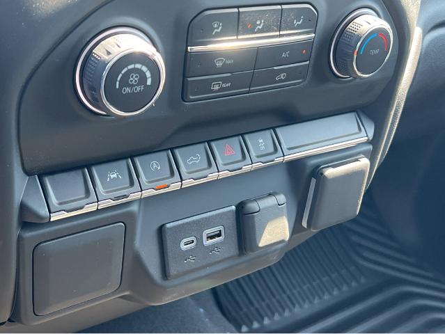 2024 Chevrolet Silverado 1500 Vehicle Photo in POOLER, GA 31322-3252