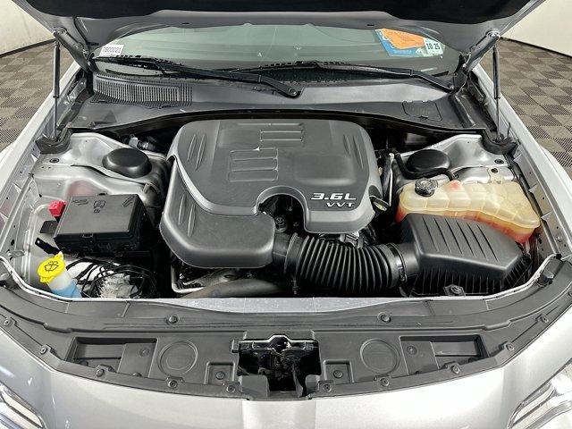 2020 Chrysler 300 Vehicle Photo in Flemington, NJ 08822