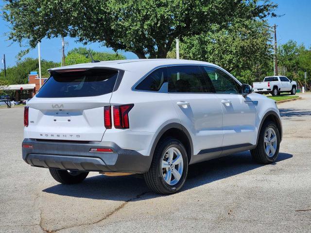 2022 Kia Sorento Vehicle Photo in DENTON, TX 76210-9321