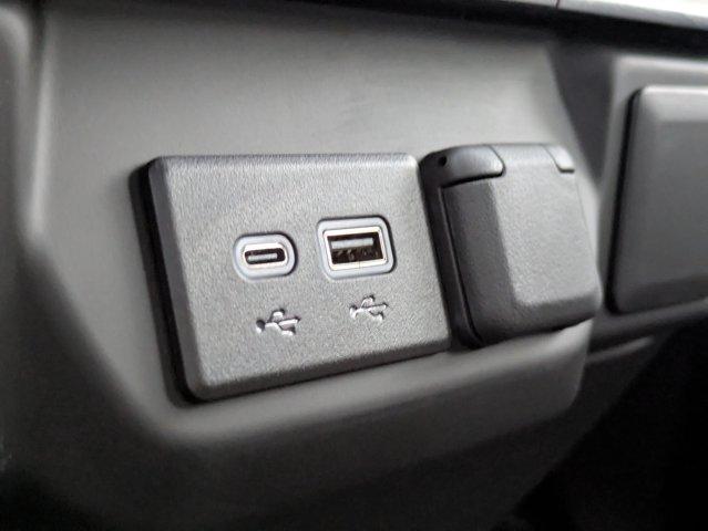 2025 Chevrolet Silverado 1500 Vehicle Photo in BRUNSWICK, GA 31525-1881