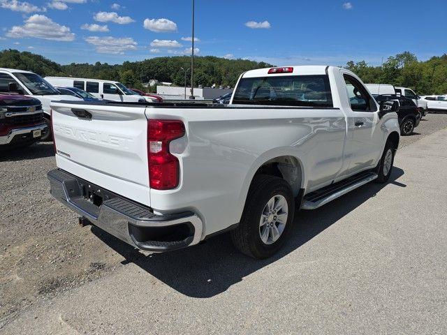 2024 Chevrolet Silverado 1500 Vehicle Photo in Pleasant Hills, PA 15236