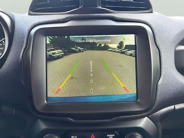 2022 Jeep Renegade Vehicle Photo in Cedar Rapids, IA 52402